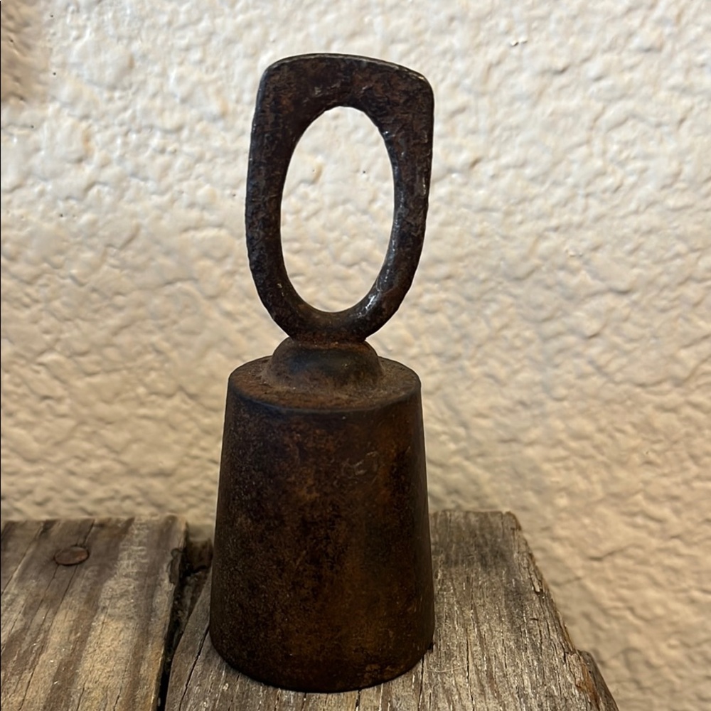 Antique Cast Iron Hanging Scale Weight Almost 1 1/4 Pound